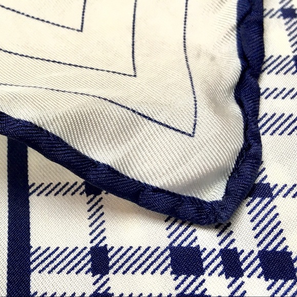 Alcott & Andrews Silk Scarf | 33.5” | 85 cm - Picture 8 of 8